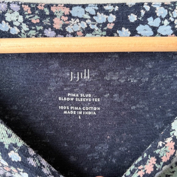 J. Jill Short Sleeve Shirt Women’s Size Large Floral 100% Pima Cotton - Picture 2 of 9